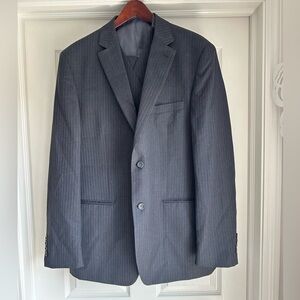 Joseph &‎ Feiss Navy 3-Piece Suit|Blazer Vest Pants|Size 43L Jacket, 38W Pants